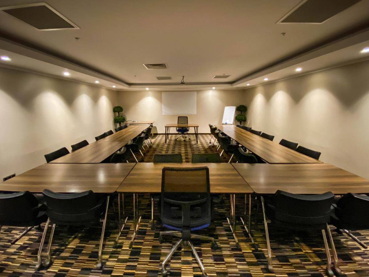 Ostimpark Business Hotel Ankara Buitenkant foto